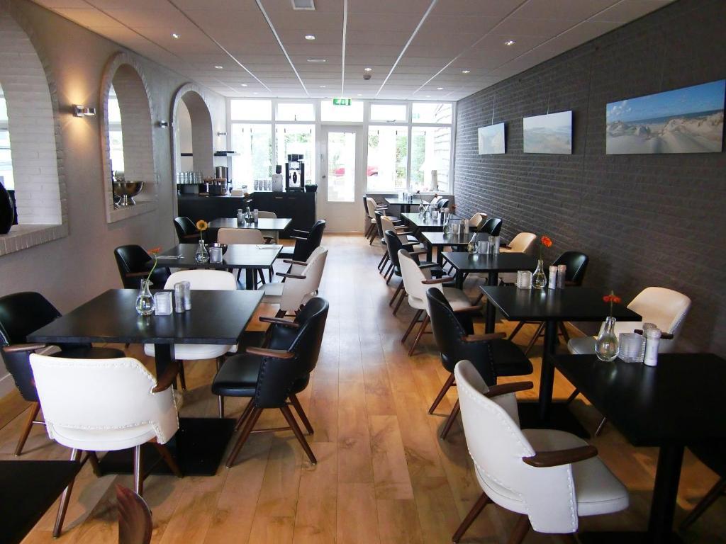 Hotel Zeerust Texel De Koog  Exterior photo
